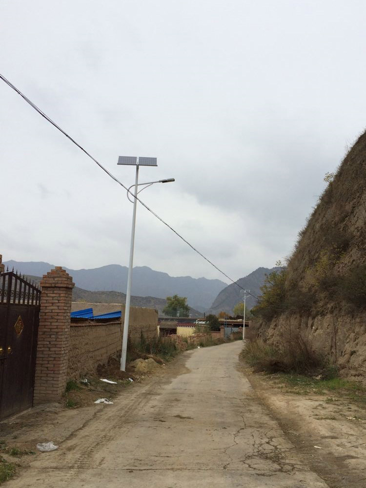 農(nóng)村太陽能路燈價(jià)格 農(nóng)村太陽能路燈價(jià)格